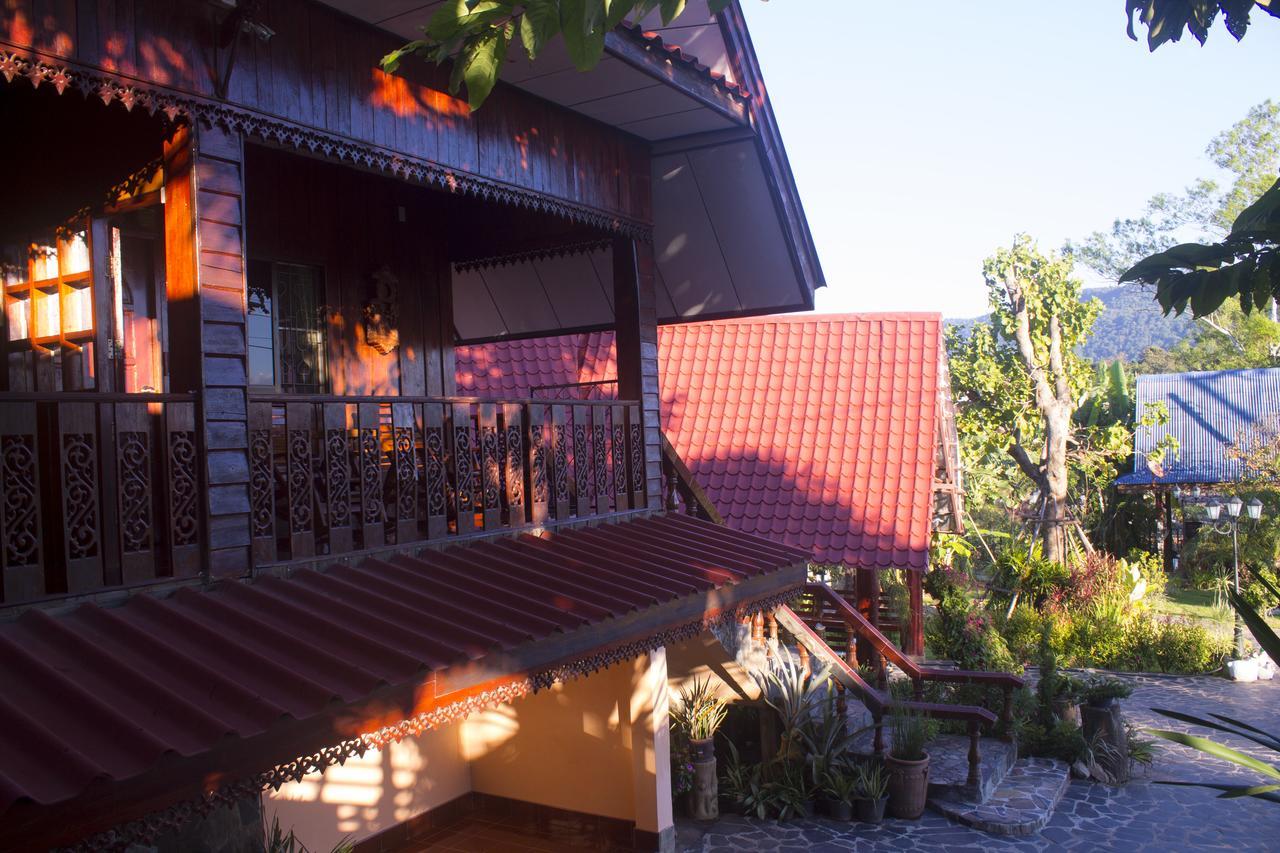 Phuphet Hill Resort プールーワ エクステリア 写真